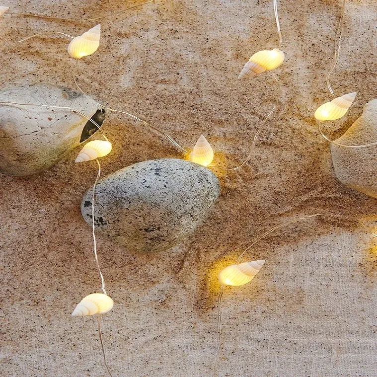 LED dekorace, světelný řetěz, mořské mušle
