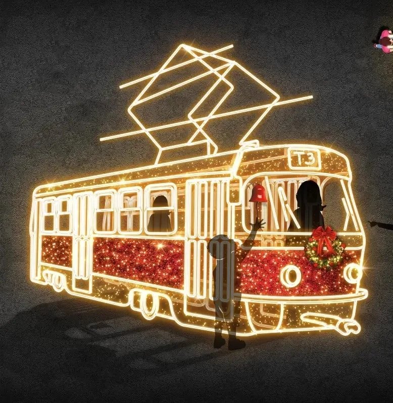 3D LED světelná tramvaj, 400 x 360 x 150 cm, teple bílá