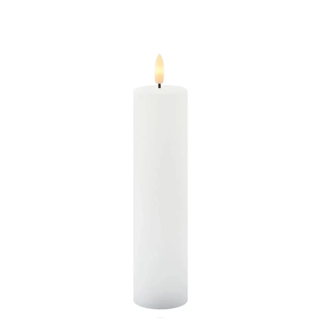 LED svíčka z pravého vosku Sille, bílá, Ø 5 × 20 cm, 2× AA
