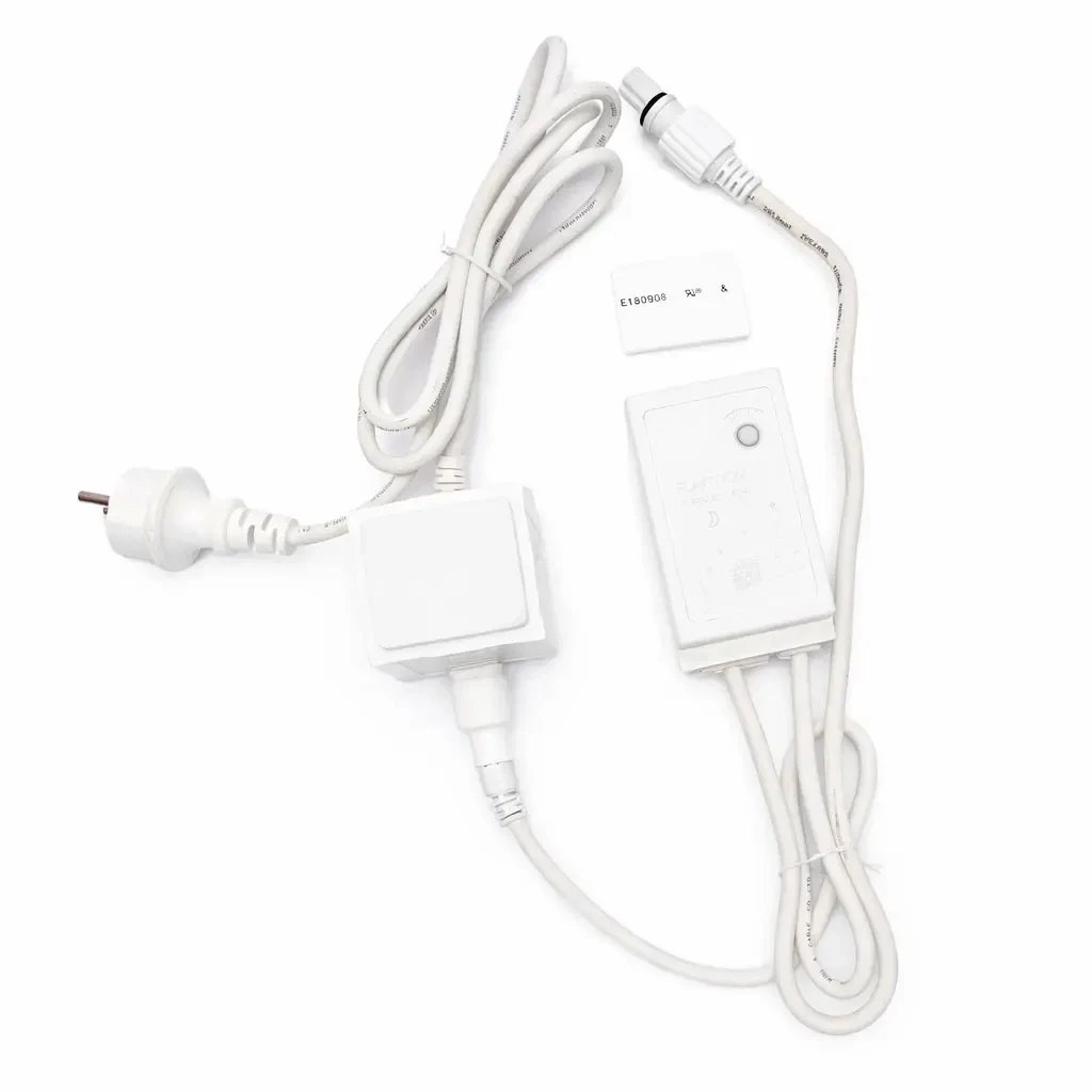 Easy Fix transformátor 36 W, venkovní bílý kabel IP44, pro WFT3, WF204 a WF206, animační program