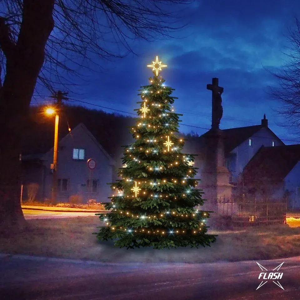 LED-es világítókészlet 3–5 m magas fákhoz, meleg fehér fény villogó funkcióval, DZ113WS2 díszekkel