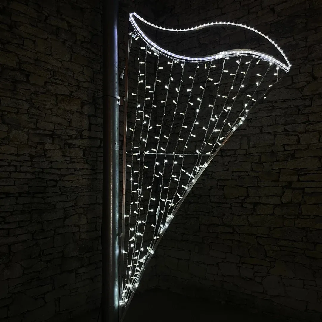 LED fénydekor, 250x140cm, jégfehér gyapjú, jégszövés, jégszövés