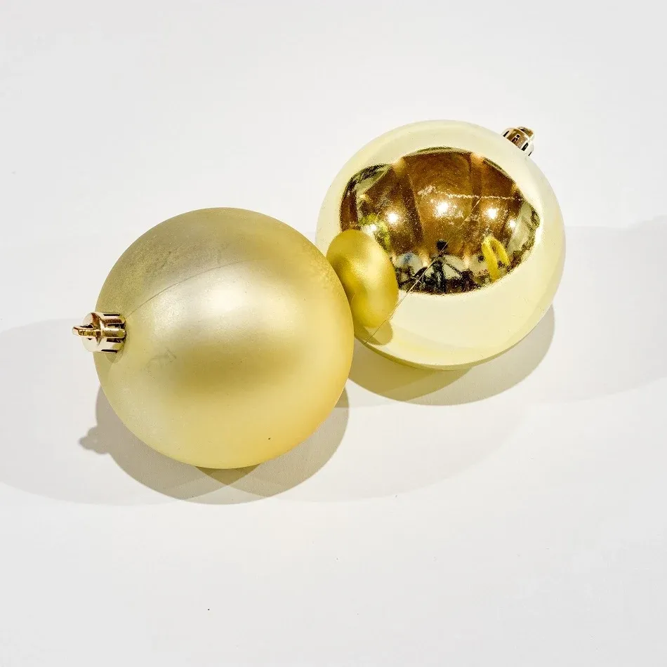 Aranyszínű karácsonyi díszkészlet, 8 cm-es műanyag gömbök, 12 db matt, 12 db fényes, 24 darabos készlet