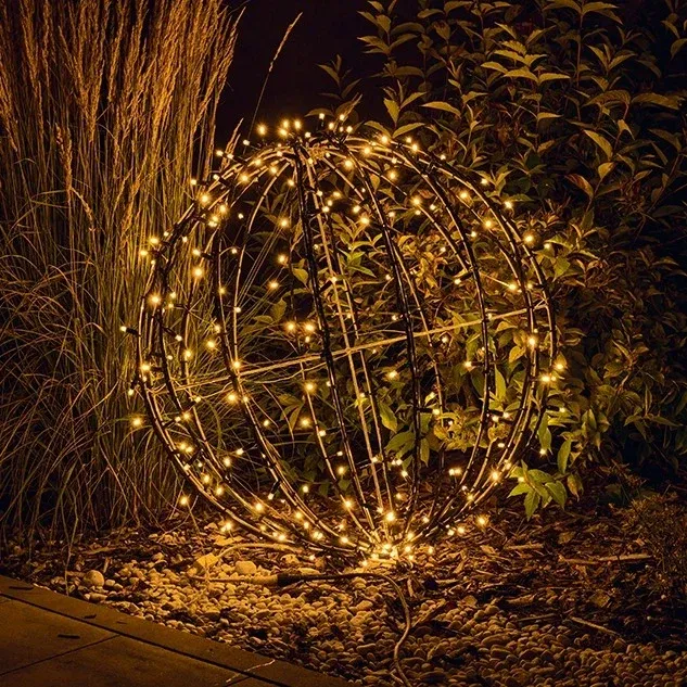 3D LED fénygömb, 100 cm átmérőjű, melegfehér, fekete kábellel