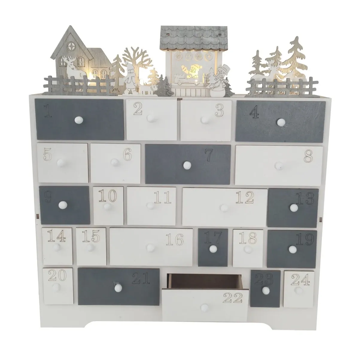 LED-es adventi naptár, kis házikó és állatkák, fából, 37 × 40 × 11 cm, fehér és szürke, 2 db AA elemmel működik