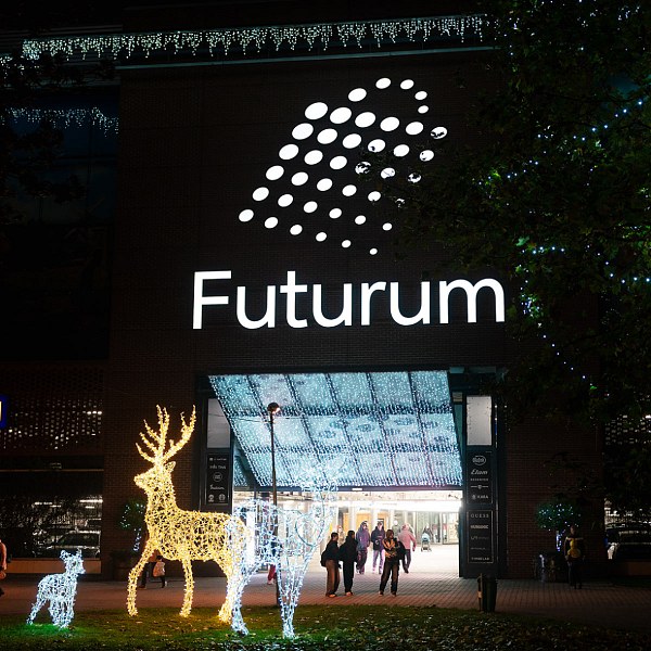 obchodni-centrum-vyzdoba-2024-05.jpeg