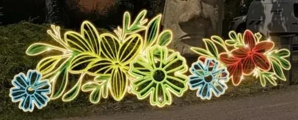 2D LED fényvirágok, színes műanyag, 495 × 180 cm, meleg fehér, álló, 3D nyomtatás, alumínium, 2D LED fényvirágok, színes műanyag, 495 × 180 cm, meleg fehér, álló, 3D nyomtatás, alumínium