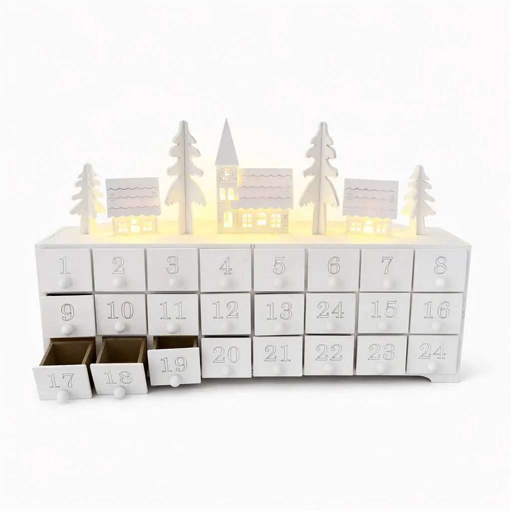 LED-es adventi naptár, templommal és kis házikókkal, fából, 37,5 × 23 × 8 cm, fehér, 2 db AA elemmel működik