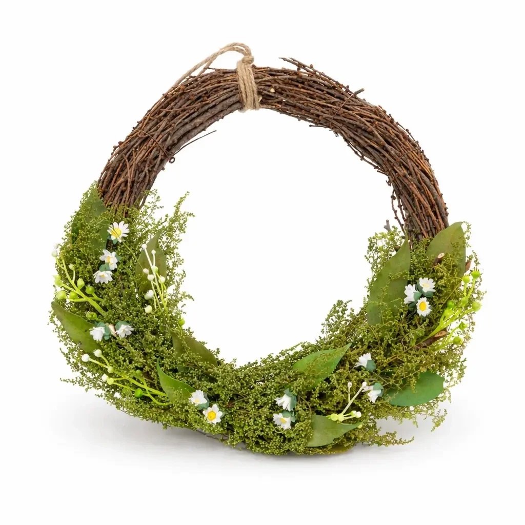 Húsvéti ajtókoszorú 34 × 31 × 8 cm, fűzfa és zöld gallyak, kis virágokkal, műanyag, kültéri használatra.