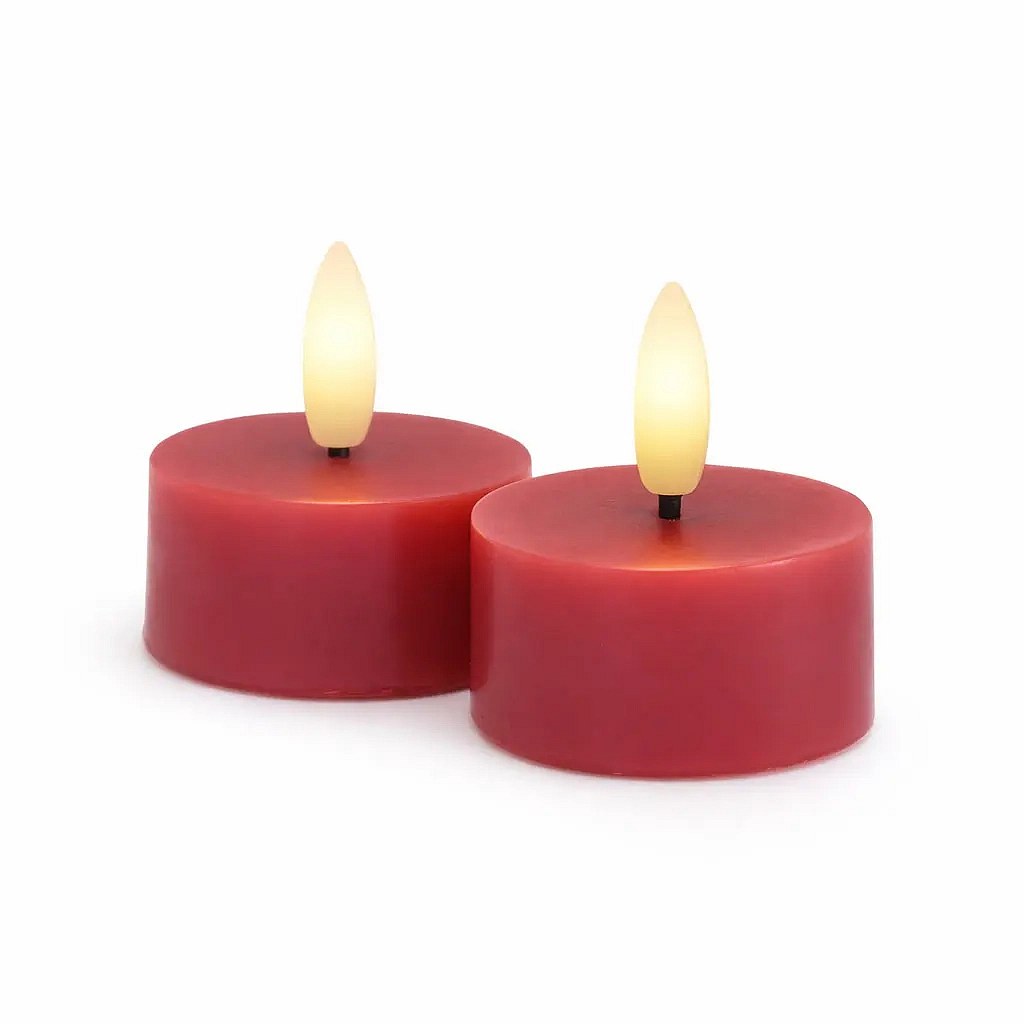 Elemmel működő LED-es tealámpás készlet Sille Tealight, Ø 4,5 × 2,2 cm, szilva, valódi viaszból, 2 darabos kiszerelés.